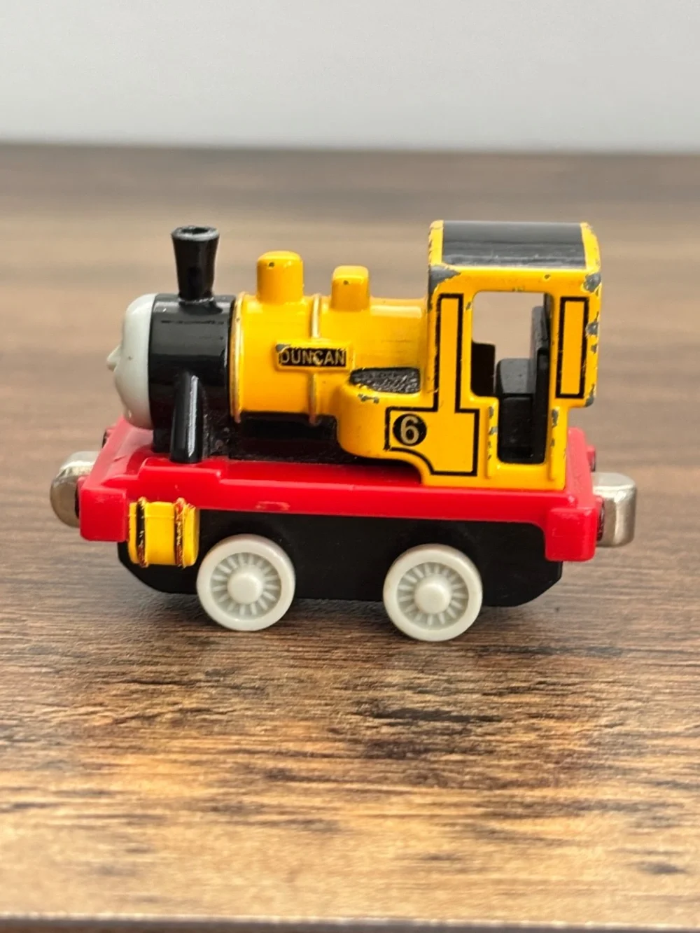 Thomas the Tank Engine Friends Duncan Take Along Die Cast Engine Car Toy 2002